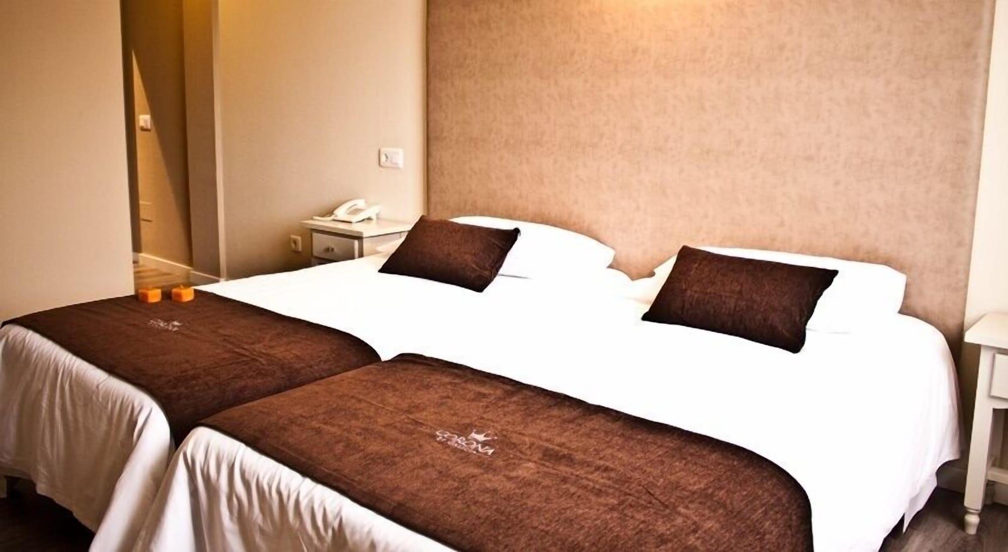 Hotel Corona De Galicia Valga Εξωτερικό φωτογραφία